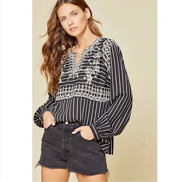 Savannah Jane Black Striped Floral Embroidered Long Sleeve Women's Top Medium - Picture 1 of 14